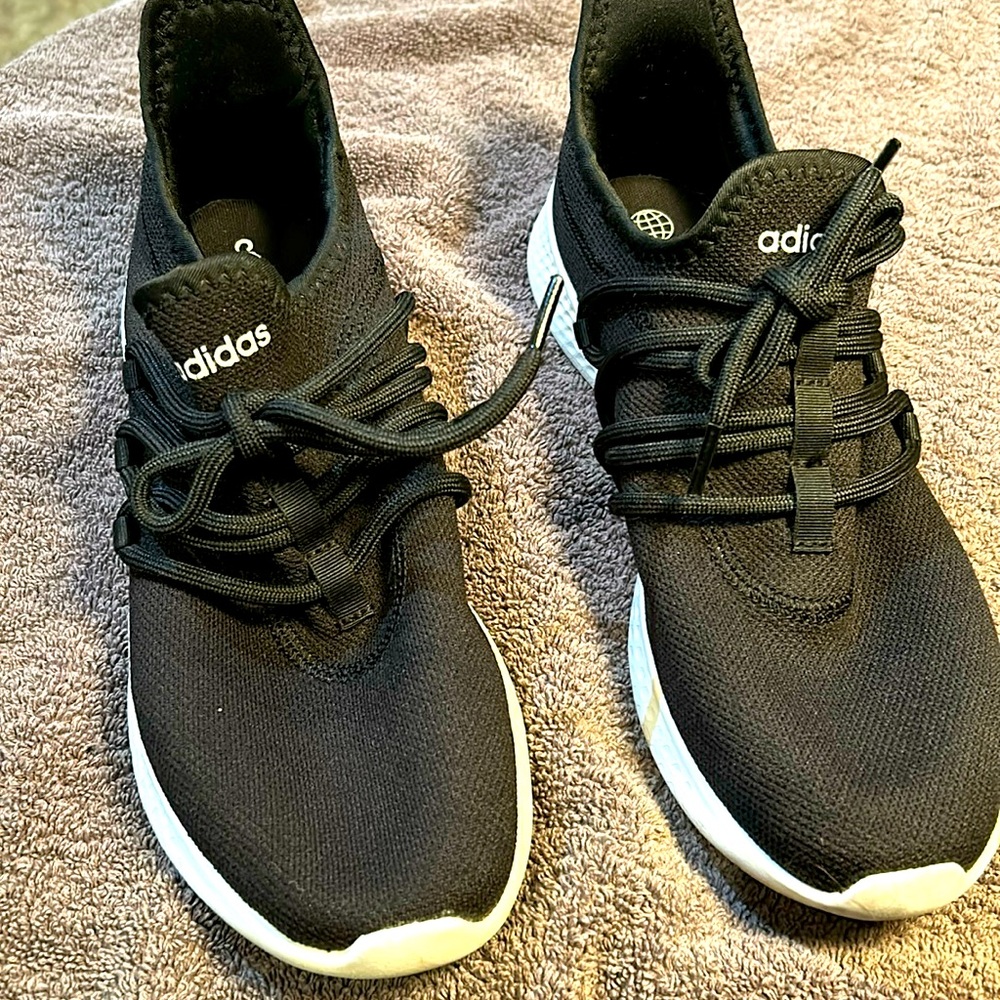 Adidas cloud foam sneakers women’s size 10.